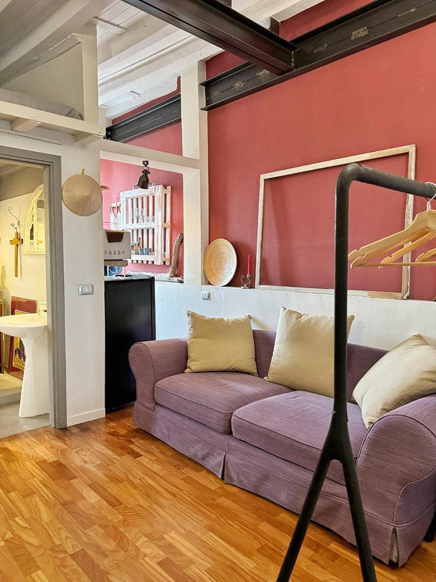 Flat In Milan - Navigli Lejlighed Eksteriør billede